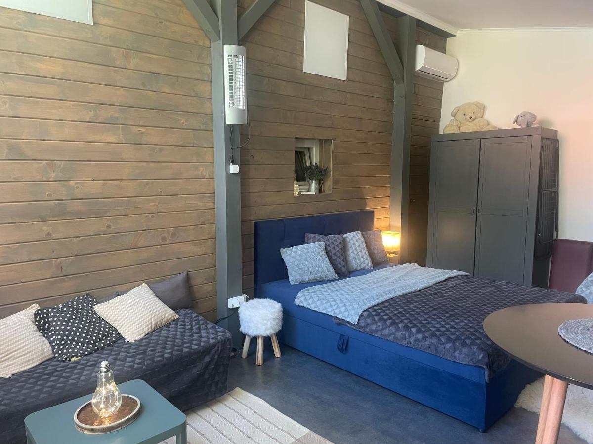 MonPe apartmánik s atmosférou Komárno Exterior foto