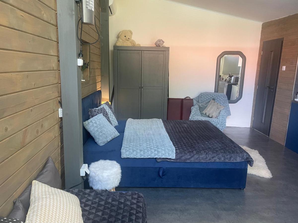MonPe apartmánik s atmosférou Komárno Exterior foto
